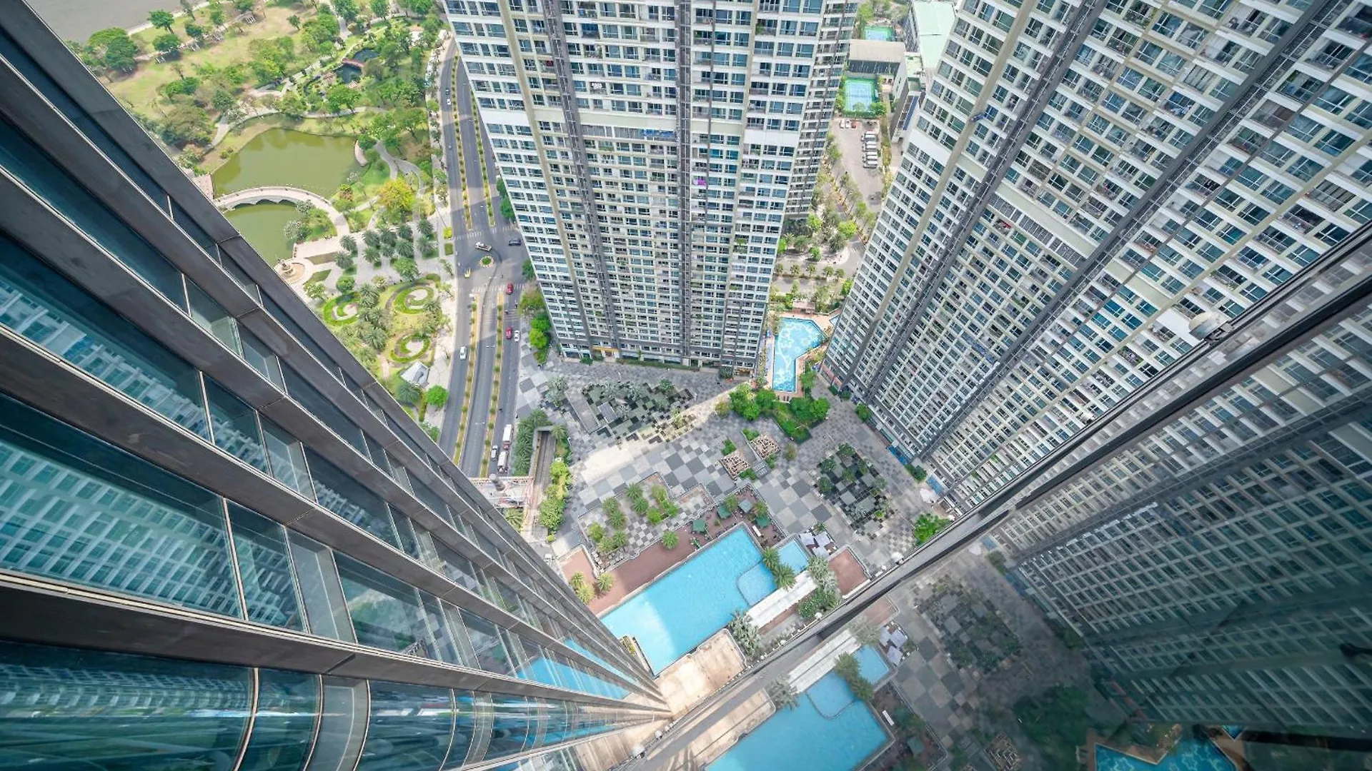 Landmark 81 And Vinhomes Riverside Residence Ho Chi Minh City