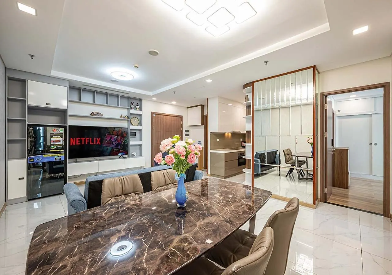 Landmark 81 And Vinhomes Riverside Residence Ho Chi Minh City Apartment