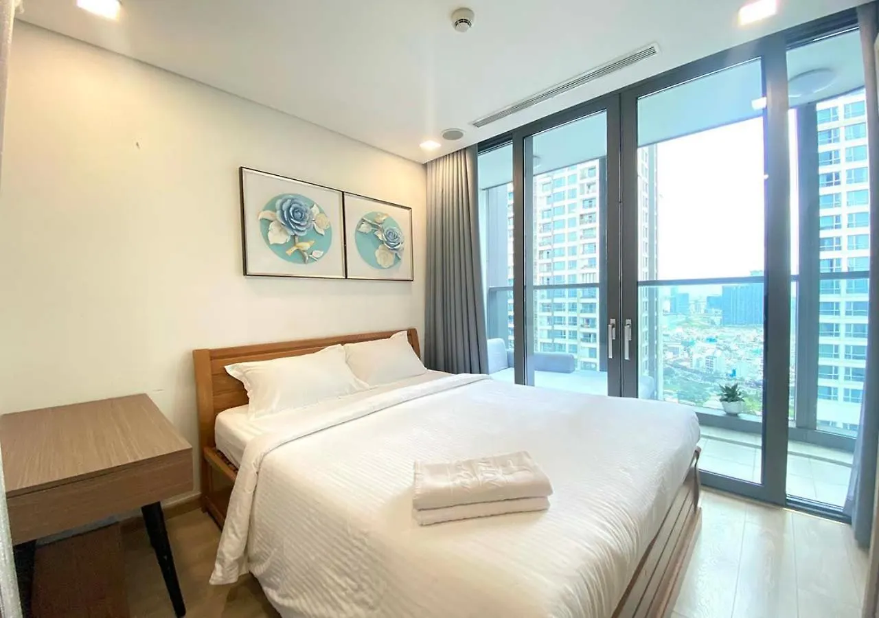 Landmark 81 And Vinhomes Riverside Residence Ho Chi Minh City 0*,  Vietnam