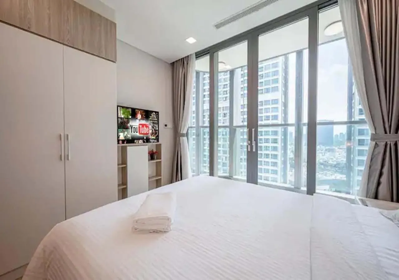 Landmark 81 And Vinhomes Riverside Residence Ho Chi Minh City Apartment